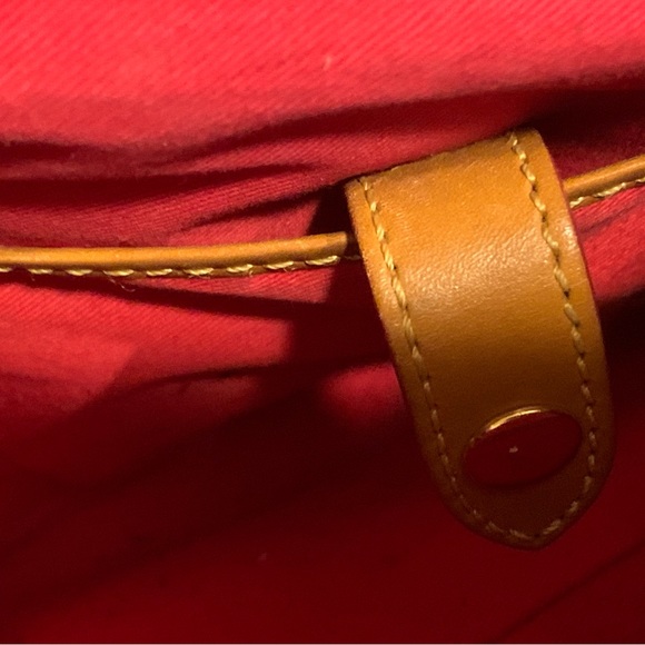 Dooney And Bourke Handbag Cross Body - Picture 10 of 10